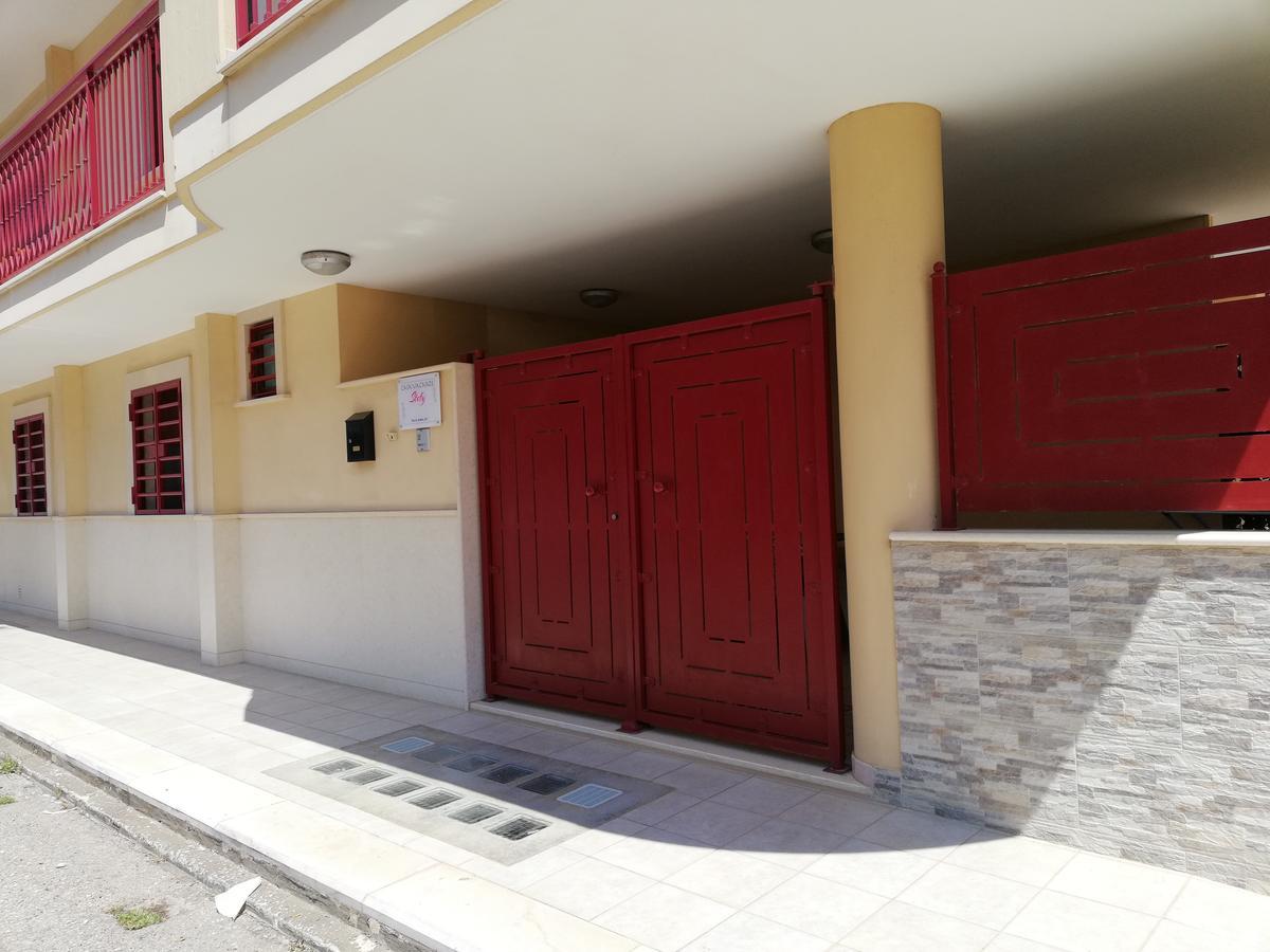 Casa Vacanze Stefy Polignano a Mare Buitenkant foto